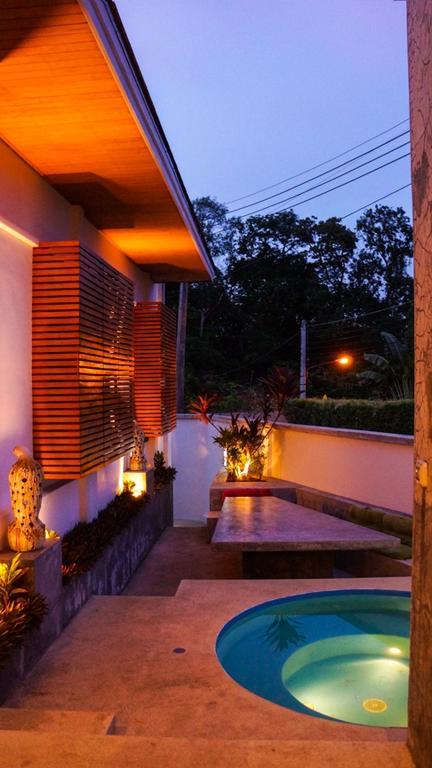 Nai Harn Beach Villa Exterior foto